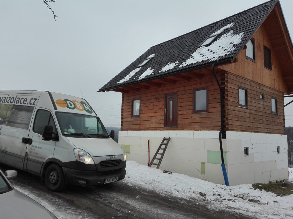 Podkroví - Lískovec, dokonalé zateplení pěnovou izolací