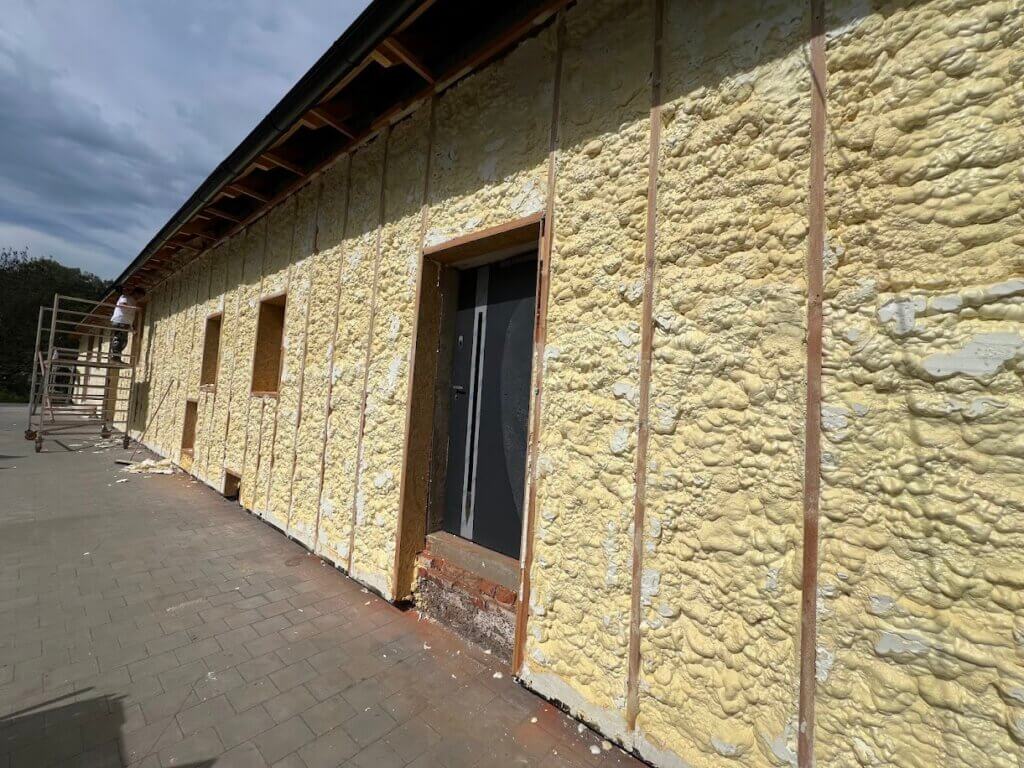 Fasáda PUR pěnou (7)