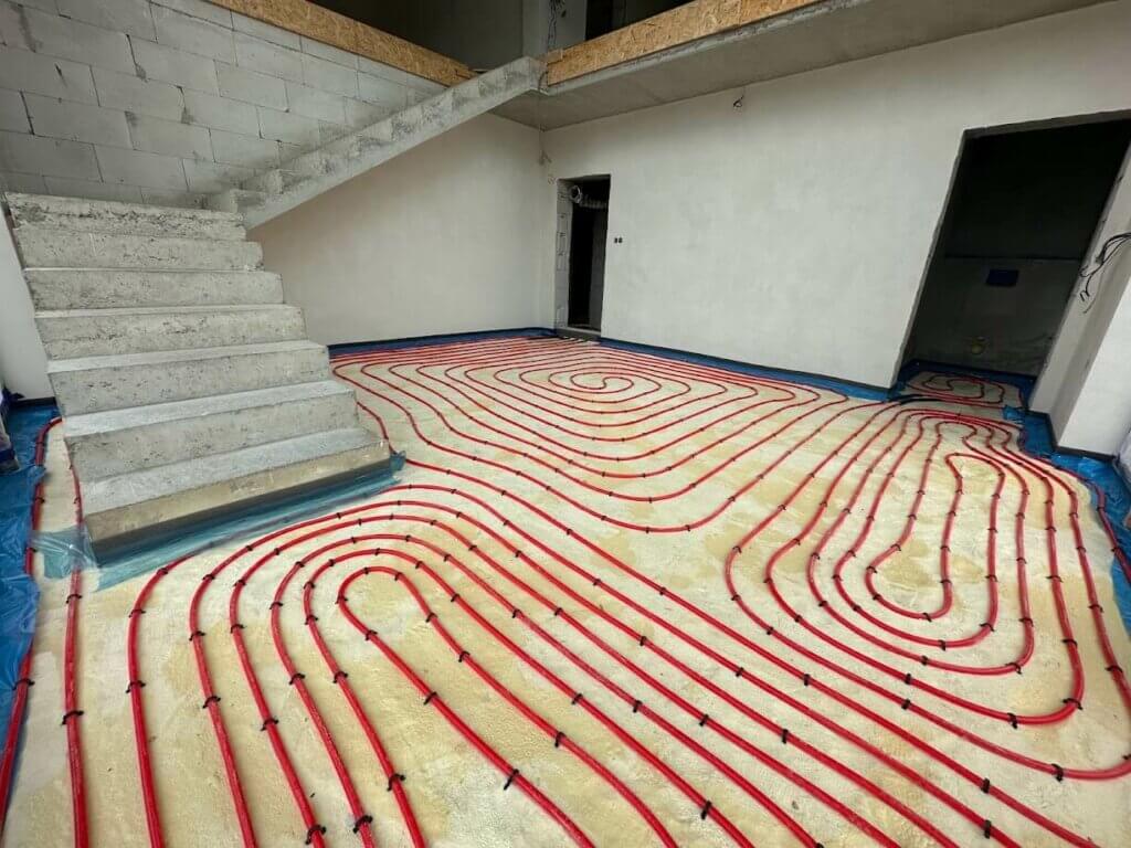 Izolace podlahy PUR pěnou - alternativa k polystyrenu