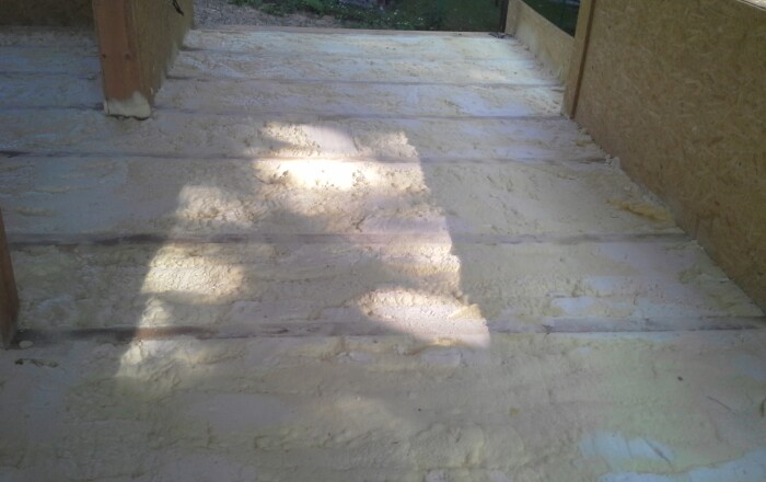 Zateplení podlahy půdy