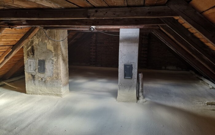 Zateplení podlahy půdy chytrou izolací za nízkou cenu