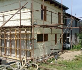 Mosty u Jablunkova zateplení fasády domu stříkanou PUR izolací. zateplení fasády PUR izolací